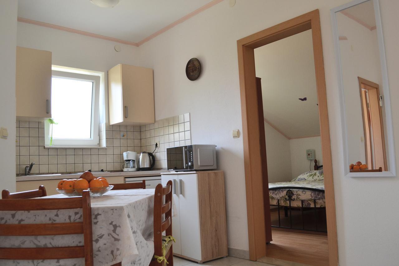 פודסטראנה Apartments Dragun מראה חיצוני תמונה