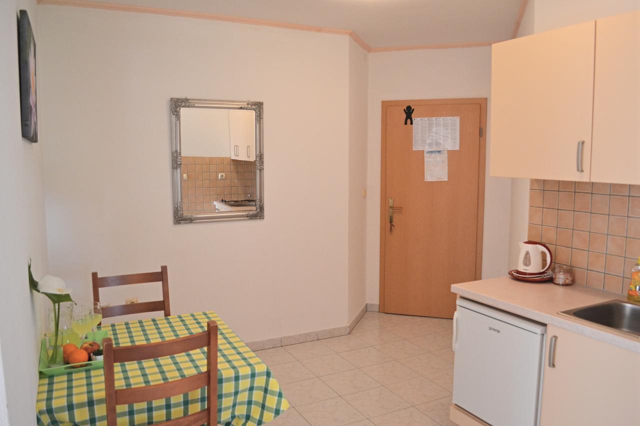 פודסטראנה Apartments Dragun מראה חיצוני תמונה