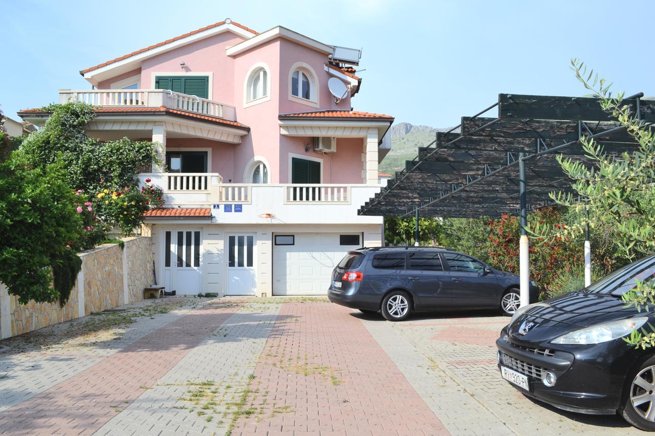 פודסטראנה Apartments Dragun מראה חיצוני תמונה